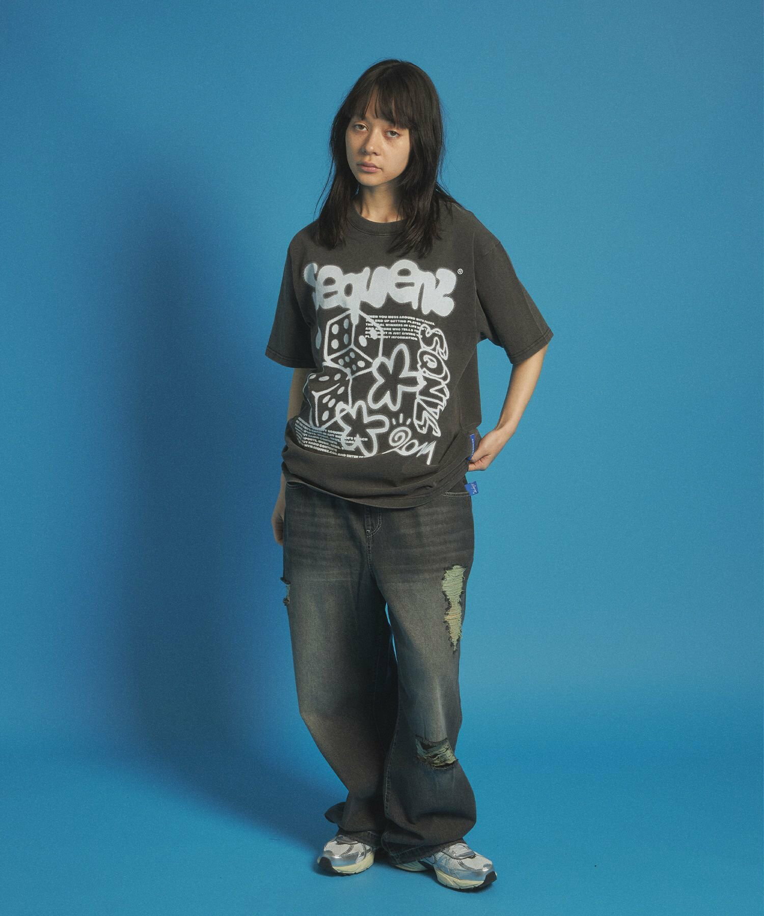 【SEQUENZ】NVL EX COOLAGE SST / 半袖Tシャツ クルーネック ブランドロゴ ハードバイオ ダイス フラワー